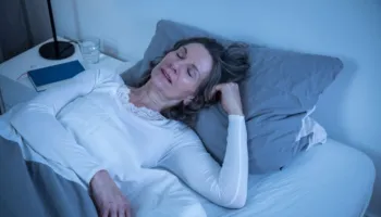AI jep këshilla të gabuara për problemet me frymëmarrjen gjatë gjumit, paralajmëron studimi