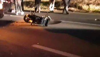 Aksident i rëndë në rrugën Elbasan-Cërrik, humb jetën 31-vjeçari! Motori doli nga rruga dhe u përplas me bordurat, zbulohet shkaku