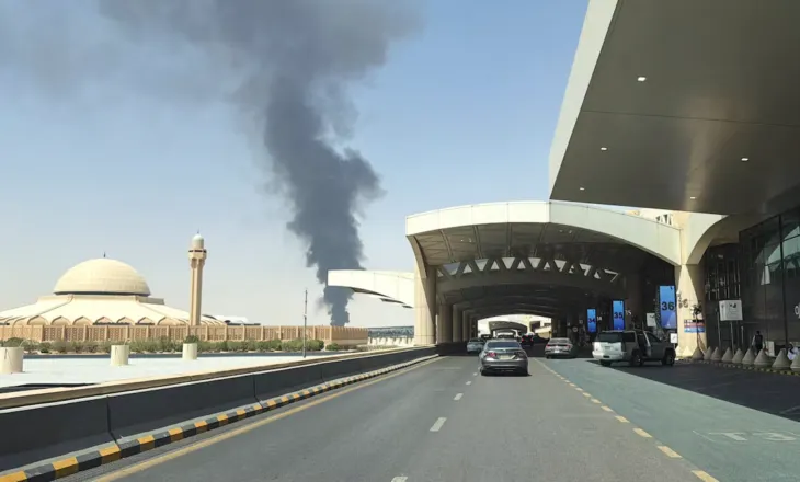 Alarm në Arabinë Saudite, shpërthime pranë aeroportit të Riadit