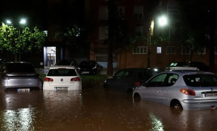 Alarm nga reshjet e dendura në Spanjë, përmbytjet paralizojnë Barcelonën dhe anulohen mbi 100 fluturime