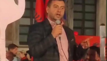Alarmoi për bombë në shkollën “Edith Durham”, detyrim paraqitje për protestuesin