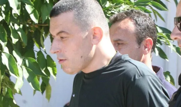 Alket Rizai në Shqipëri? Policia e Shtetit: “Nuk kemi informacion zyrtar”