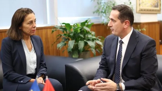 Ambasadorja e re e BE-së takohet me kreun e SPAK: Lufta kundër krimit dhe korrupsionit, kyçe për anëtarësimin e Shqipërisë në BE