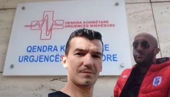 “Ambulanca erdhi nga Shkodra”/ Urgjenca reagon sërish për vdekjen e dyfishtë në Vaun e Dejës: Mbërriti në 18:44, jo në 19:44