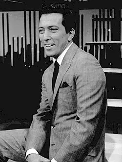 Andy Williams zëri i paharruar i një epoke muzikore