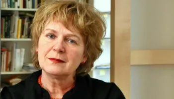 Antje Kunstmann një jetë e ndërtuar mes librave