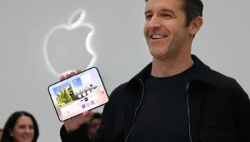 Apple bën histori, prezanton gjeneratën e re të smartfonëve