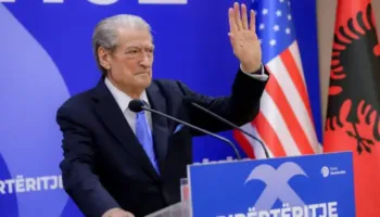 Arrestimi/ Berisha: Hera e parë në histori që një shefe e shërbimit sekret ishte në funksion të krimit