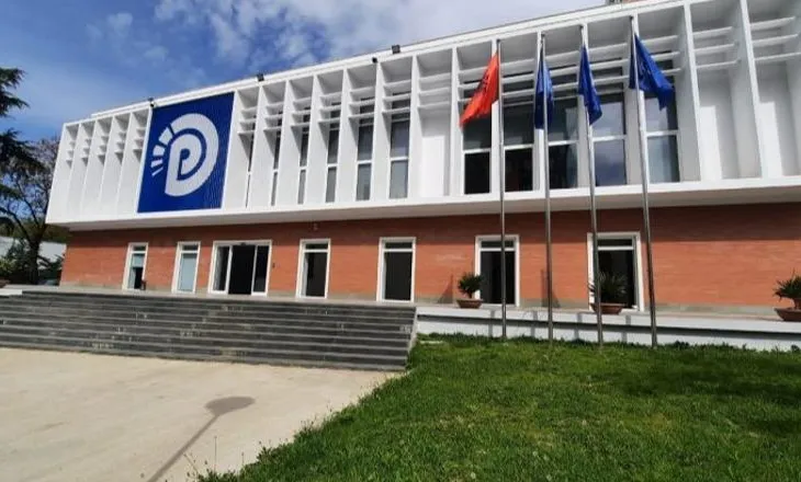 Arrestimi i drejtoreshës së SHISH, PD mbledh Kryesinë, Sekretariatin dhe grupin parlamentar
