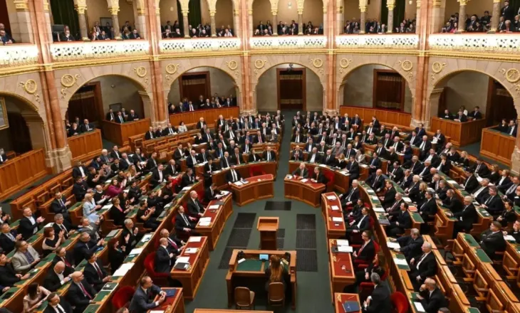 Arrestohen dy ish-ministra, dyshohen për korrupsion dhe përvetësim fondesh