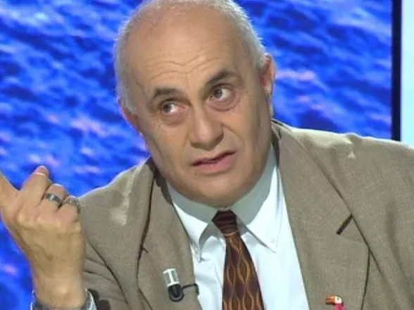 Artan Fuga: Kultura dhe dija shqiptare- në rrezik!