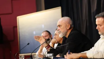 “Askush nuk do t’i heqë logon Selenicës”, Rama reagon pas bashkëbisedimit me qytetarët