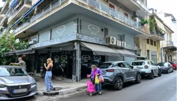 Atentati në Athinë/ I plagosën të bijën, Denis Luli kyç gojën para hetuesve