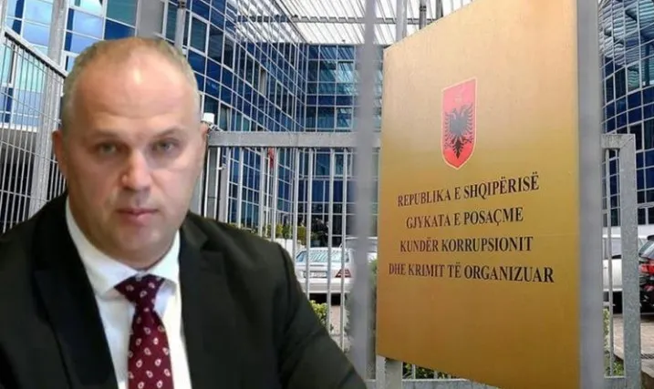 Avokatët bojkotojnë edhe masat e sigurisë, Rregullorja censuruese përçan gjyqtarët e GJKKO! Njëra palë kundër kryetarit Erion Bani: Duhet dialog!
