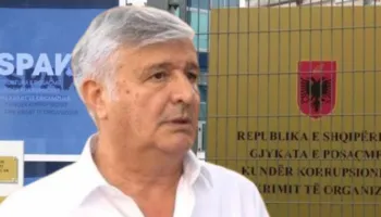Avokatët bojkotojnë pa afat seancat në GJKKO, kërkojnë pezullimin e rregullores
