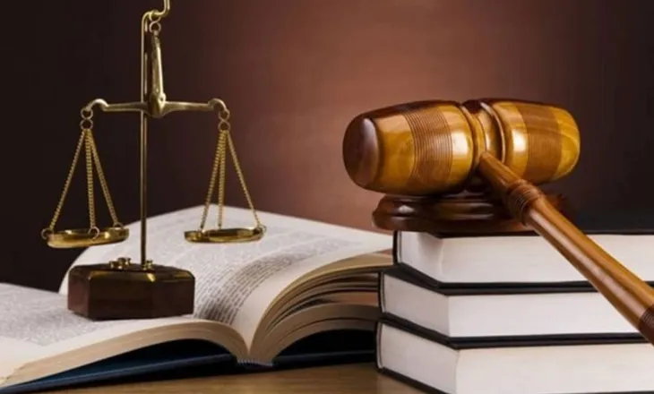 Avokatët i shpallin ‘luftë’ GJKKO-s pas ndalimit të celularëve, nis bojkoti