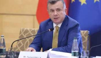 Balla në takimin e KPSA: Shpresojmë që vendimi i Apelit për krerët e UÇK të jetë i drejtë dhe pa ndikim politik! Reforma Territoriale kalon në…