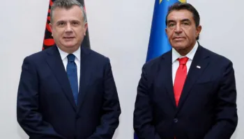 Balla pret në Kuvend të dërguarin e Trump: Shqipëria aktor stabiliteti në rajon dhe aleat i besueshëm në NATO