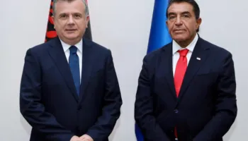 Balla pret të Dërguarin Special të Trump: Shqipëria, shembull për paqen dhe stabilitetin