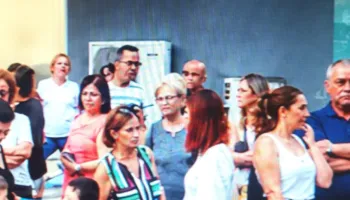 Banorët e “Kika 1” protestojnë për lejen e kullës 24-katëshe
