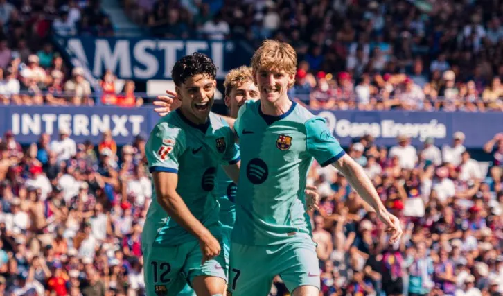Barcelona e mbyll në avantazh të dyfishtë pjesën e parë, Xavi Espart shkruan historinë (video)