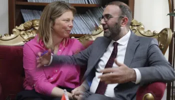 Bardhi “qahet” te Ambasadorja e re e Holandës: Krimi ka kapur shtetin