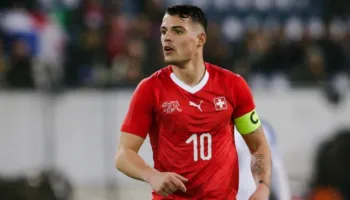 “Bëra një gabim dhe më vjen keq!”- Hetimet ndaj Granit Xhakës, reagon kapiteni shqiptar i Zvicrës: S’kisha besim te vaksinat kundër COVID!