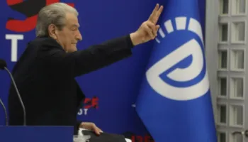 Berisha drejt SHBA, takim me shqiptarët e Amerikës më 6 shtator në New Jersey