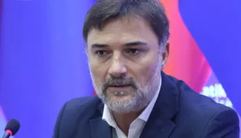 Berisha, jo lider i gjithë opozitës/ Alibeaj: Fitoi vetëm bastin e tij duke shkelur në territorin e SHBA