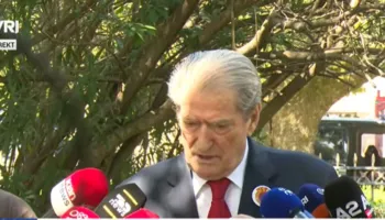 Berisha: Kemi të bëjmë me kontrabandë të mirëfilltë. Blihen armë në zona lufte, Shqipëria paraqitet si vend prodhues