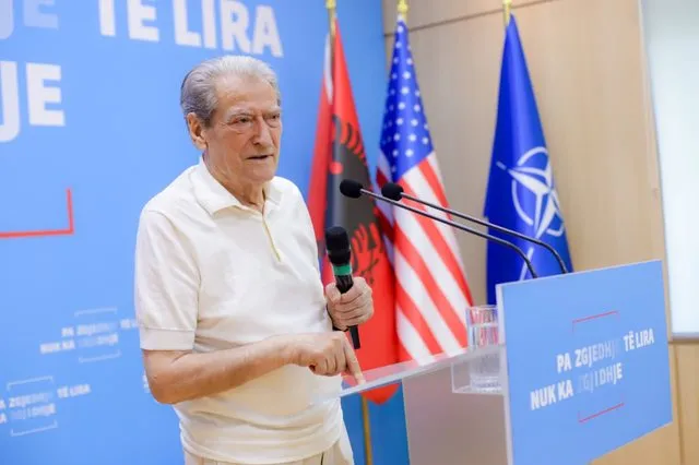 Berisha mbledh sot Kryesinë pas ngjarjeve të fundit, pritet të zbulohet se çfarë strategjie do të ndjekë PD-ja!