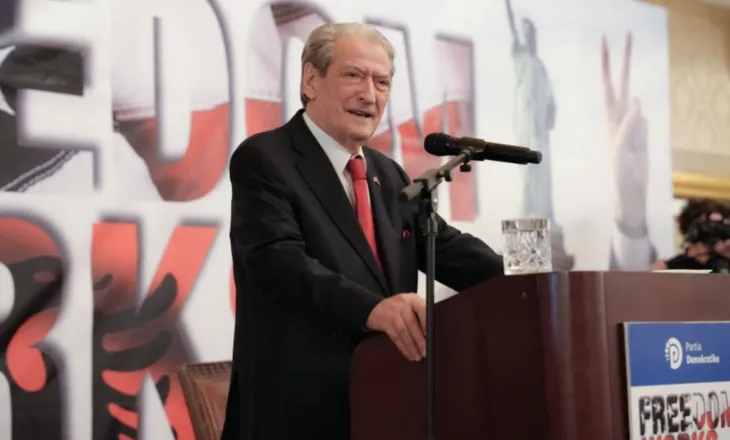 Berisha me shqiptarët në SHBA: E konsideroj vizitën time tek ju, si një dhuratë të vyer
