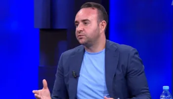 Berisha në SHBA/ Balliu: Kemi 14 vite që flasim…Sulmon Ramën: I ra maska, njerëzit po e kuptojnë të vërtetën