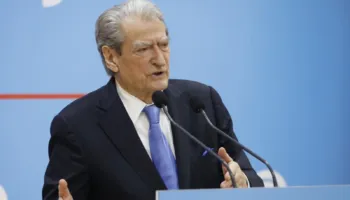 Berisha: Shqipëria ngjan me një të sëmurë në urgjencë