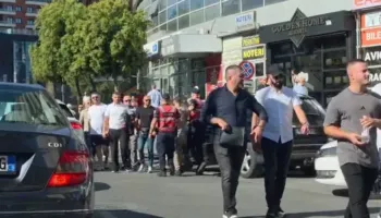 Bllokuan fëmijët në ditën e parë të shkollës, Gjykata liron protestuesit e Zogut të Zi