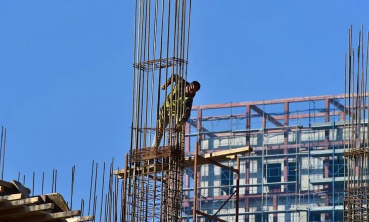 Borxhi rëndon ndërtimin/ 27% e kompanive kanë hua më të madhe se kapitali