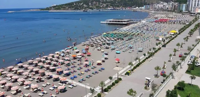 Bregdeti i Lezhës tërhoqi më shumë vizitorë, gushti shënon rritje 20%