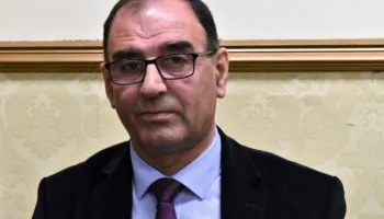 Buqetë poetike nga Rexhep Shahu: Zot, ruaje këtë grua!