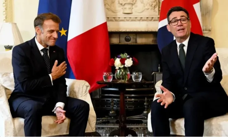 Burnham dhe Macron takohen në “Downing Street”, bien dakord të shtojnë masat kundër emigracionit ilegal midis Francës dhe Anglisë
