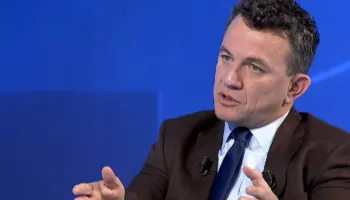 Çfarë domethënë 100 ditë protestë? Buzhala: Është akuzë më shumë sesa lëvdatë