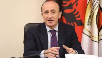 Dashnor Sula për Berishën: E ka marrë malli për mua, ja çfarë bisedoj me Ramën në mesnatë