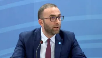 Dekretimi i ligjit për pagat e magjistratëve, Bardhi: Pikëpyetje mbi rolin e Presidentit si garant i Kushtetutës!