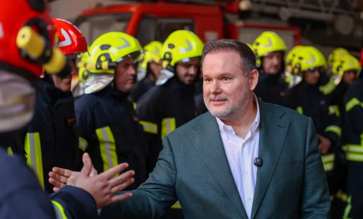 Demo takon zjarrfikësit e Tiranës: Më shumë fokus te parandalimi i zjarreve