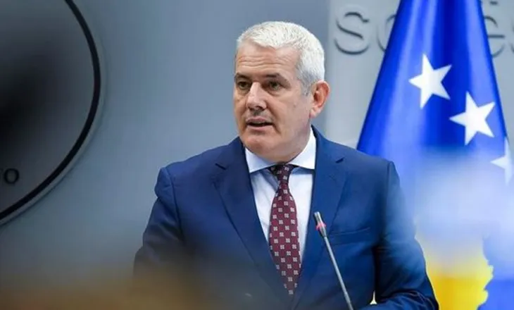 Dënohet me 1 vit burg me kusht, Ministri i Brendshëm i Kosovës Xhelal Svelça
