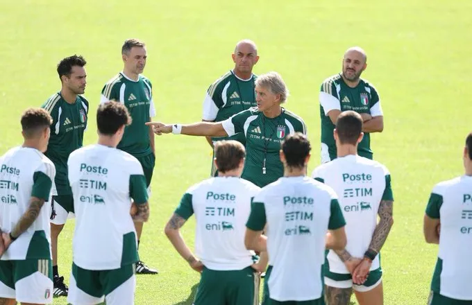 Dështimi me Belgjikën, Mançini para Turqisë lë 10 futbollistë në…shtëpi