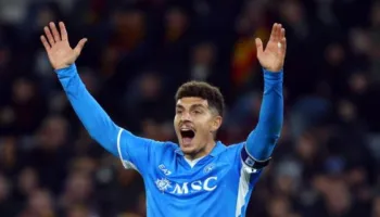 Di Lorenzo karikon Napoli: Koha për të reaguar, me ndihmën e tifozëve mund të mposhtim Arsenal