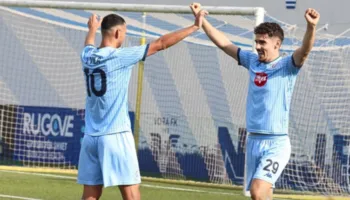 Dinamo “shkërmoq” Partizanin në derbi, 6 gola në Vorë! Blutë triumfojnë 4-2 ndaj të kuqve