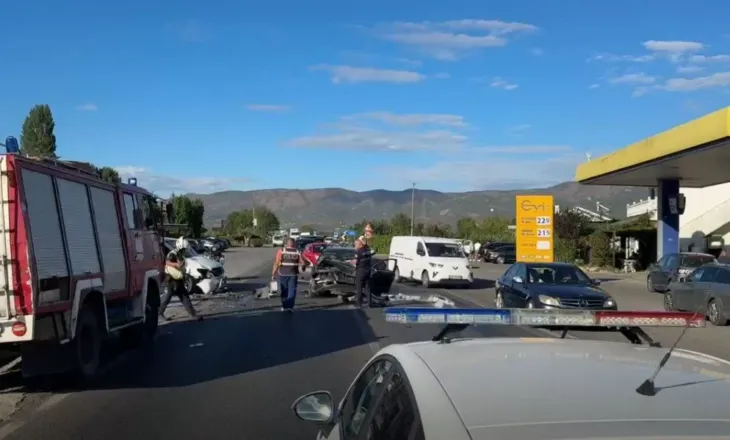 Disa të plagosur nga aksidenti i tri makinave në superstradën Lezhë-Shkodër
