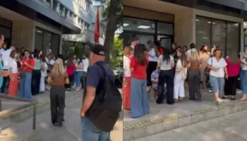 Dita e dytë e bojkotit në Gjykatën e Tiranës, Administrata vijon protestën për pagat, asnjë shërbim për qytetarët!