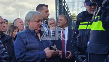 Djali i Thaçit hyn në gjykatën e Hagës me shpresën për të marrë të atin në shtëpi
